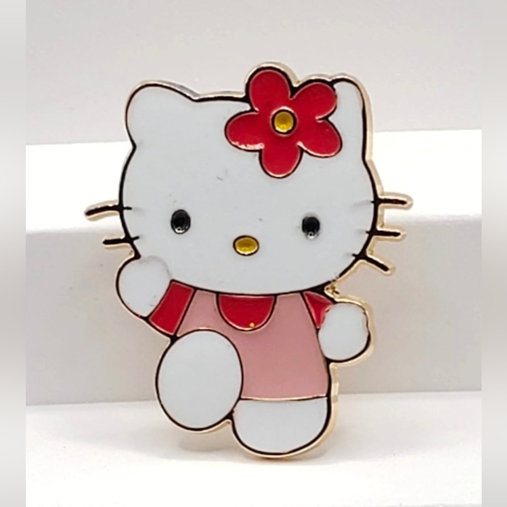 Hello Kitty Hat Pin